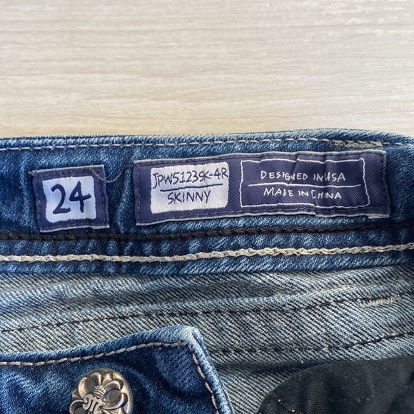 Miss Me Women's Skinny Jeans JPW5123SK-4 Dark Wash Embellished Pockets Size 23 - Picture 6 of 9